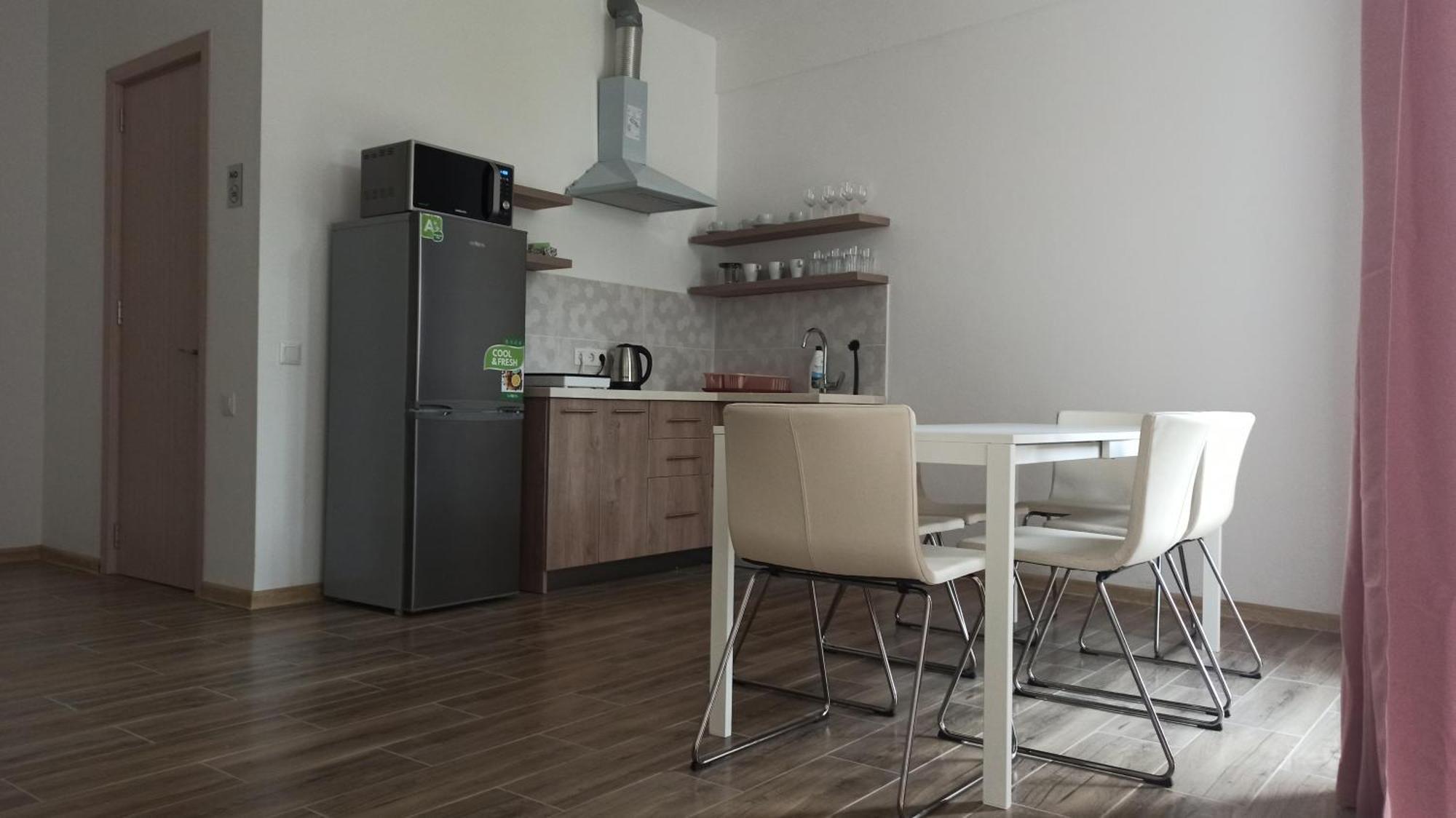 Paradiso Apartment *